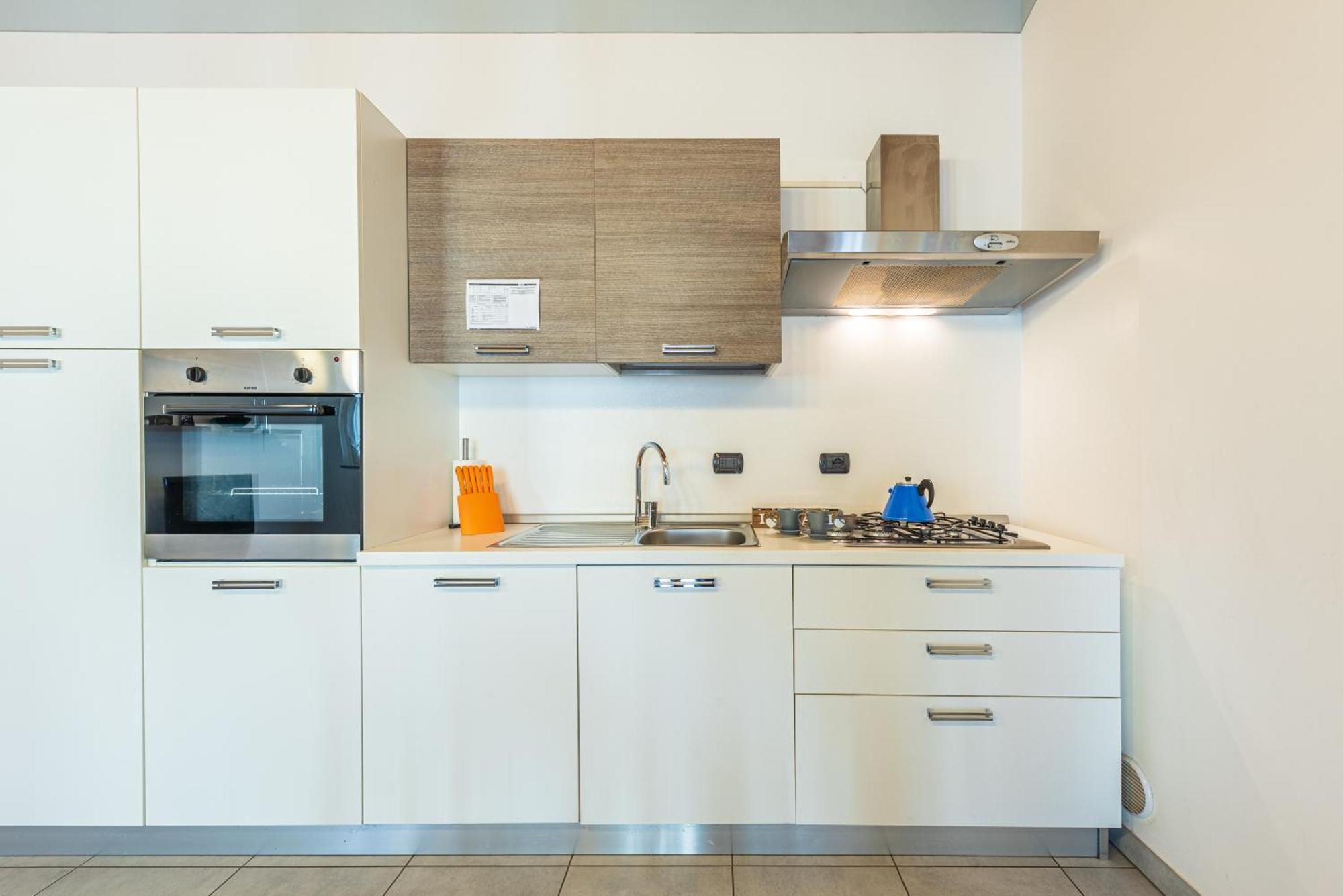 In Piazzetta Holiday Apartments, Barolo Exterior photo